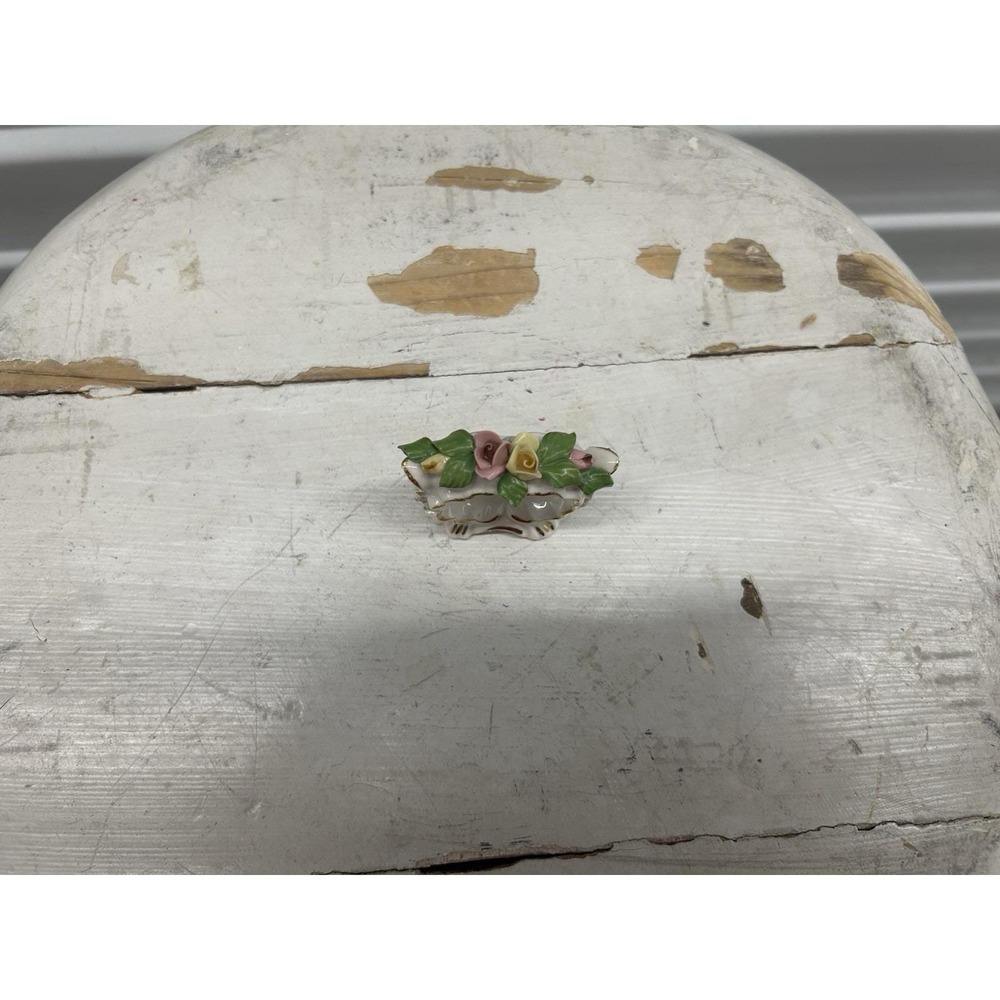 Dresden Rose Porcelain Ceramic Napkin Ring Set of 6 - Picture 5 of 6
